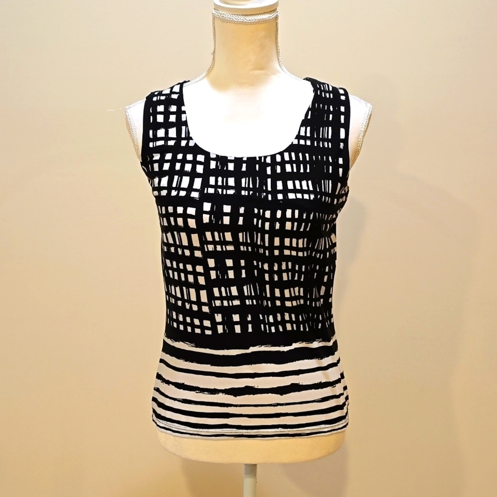 Calvin Klein top. Size XS